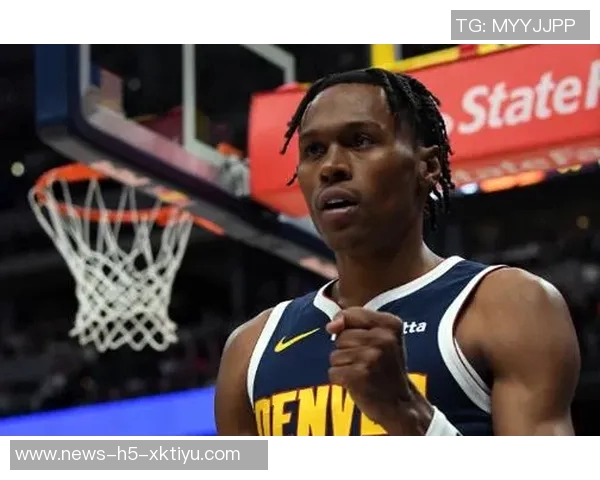 沃特森表现稳定半场7投4中斩获10分三分球精准命中1次 沃特森表现稳定半场7投4中斩获10分三分球精准命中1次